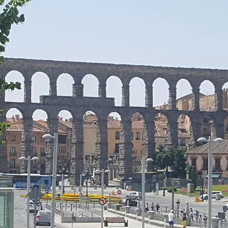 El Mirador De 5 Pax * Segovia
